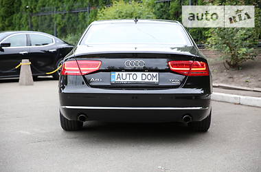 Седан Audi A8 2012 в Киеве