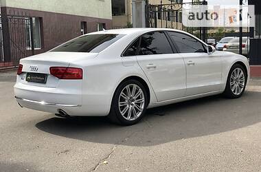 Седан Audi A8 2012 в Одессе