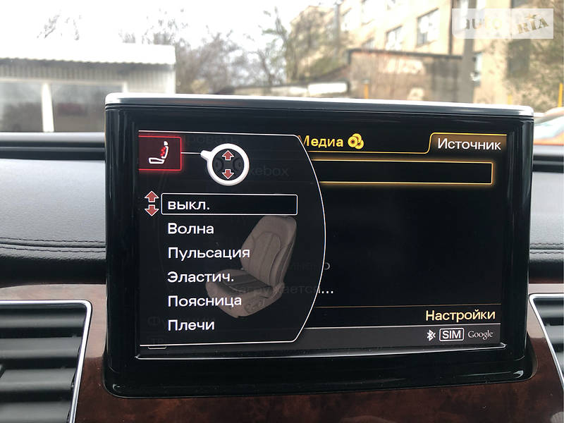 Седан Audi A8 2011 в Одесі
