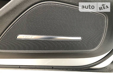 Седан Audi A8 2011 в 
