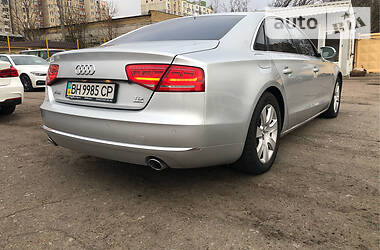 Седан Audi A8 2011 в 