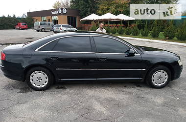 Седан Audi A8 2004 в Харькове