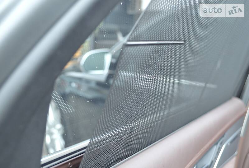 Седан Audi A8 2012 в Одесі