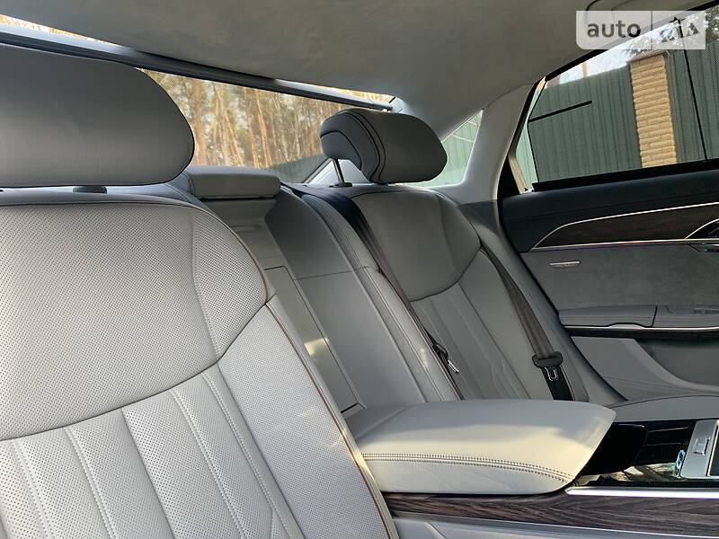 Седан Audi A8 2019 в Києві