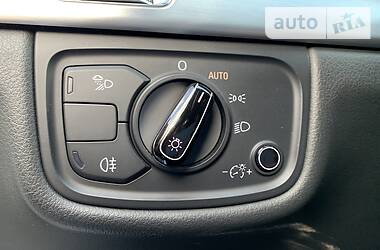 Седан Audi A8 2013 в 