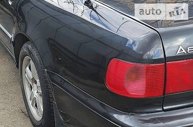 Седан Audi A8 1996 в 