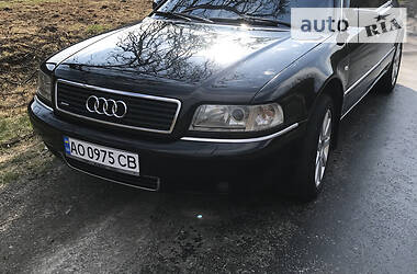 Седан Audi A8 1999 в Ужгороде