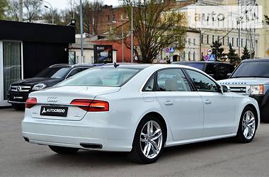 Седан Audi A8 2017 в 