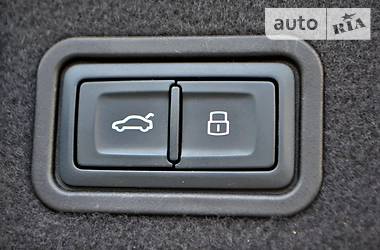 Седан Audi A8 2017 в 