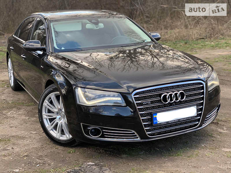 Седан Audi A8 2012 в 