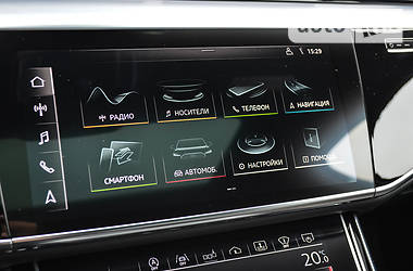 Седан Audi A8 2017 в 
