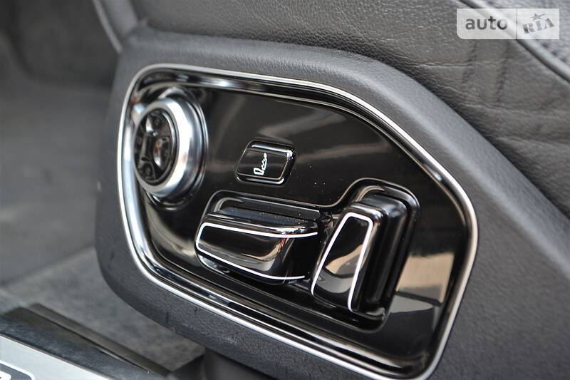 Седан Audi A8 2016 в Харькове