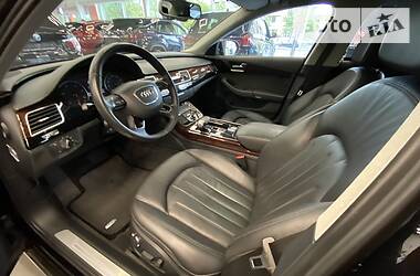 Седан Audi A8 2012 в Одессе