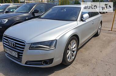 Седан Audi A8 2011 в 