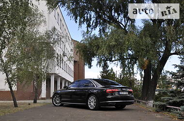 Седан Audi A8 2014 в Киеве