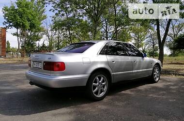 Седан Audi A8 1995 в Дружковке