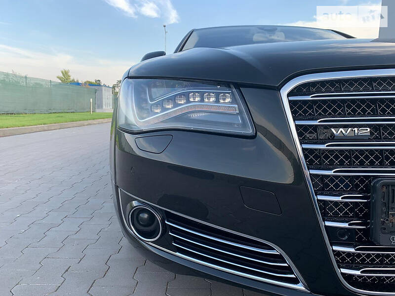 Седан Audi A8 2012 в Харкові