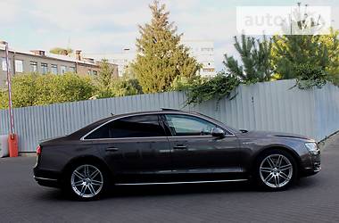 Седан Audi A8 2014 в Харкові