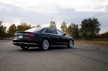 Седан Audi A8 2016 в Сумах