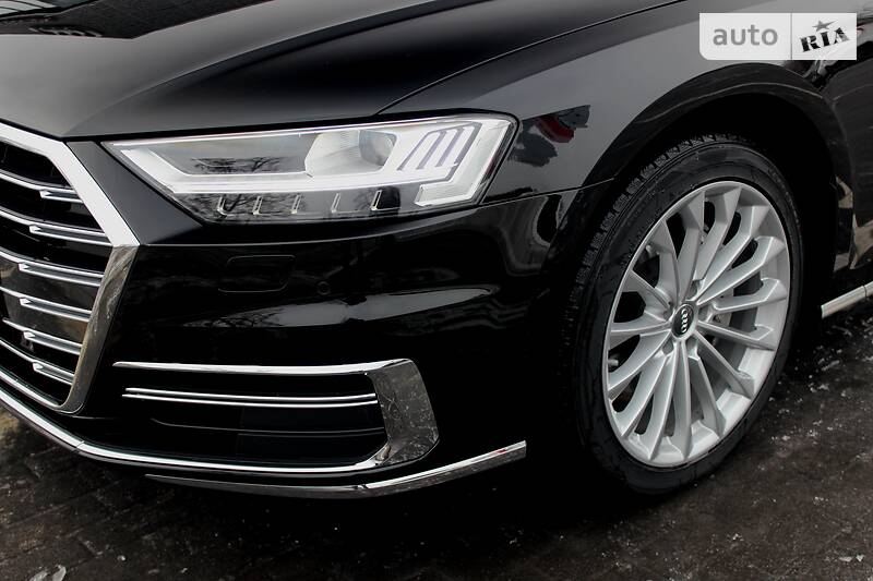Седан Audi A8 2018 в Харькове