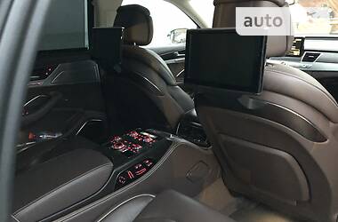 Седан Audi A8 2012 в Одессе