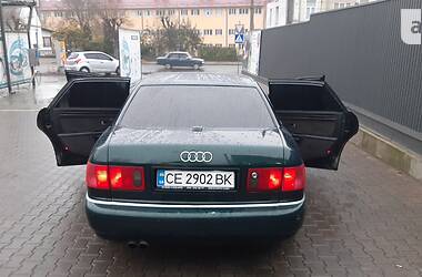 Седан Audi A8 2000 в 