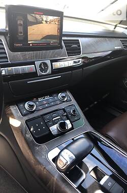 Седан Audi A8 2015 в Полтаве