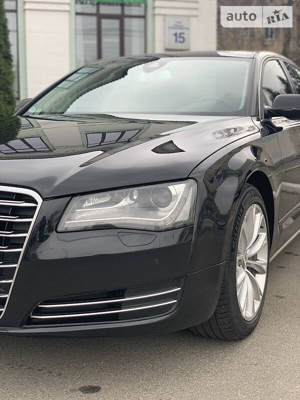 Седан Audi A8 2012 в Киеве