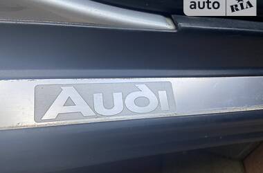 Седан Audi A8 2002 в Нежине