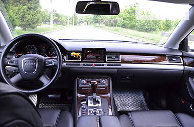 Седан Audi A8 2008 в Калуше