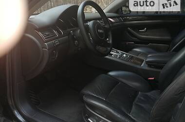 Седан Audi A8 2004 в 
