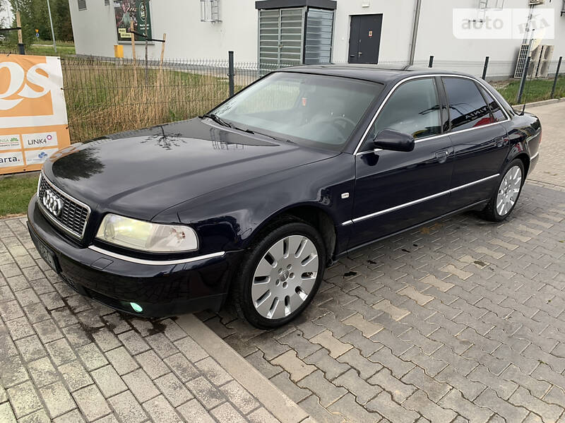 Audi A8