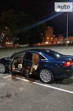 Седан Audi A8 2007 в Одессе