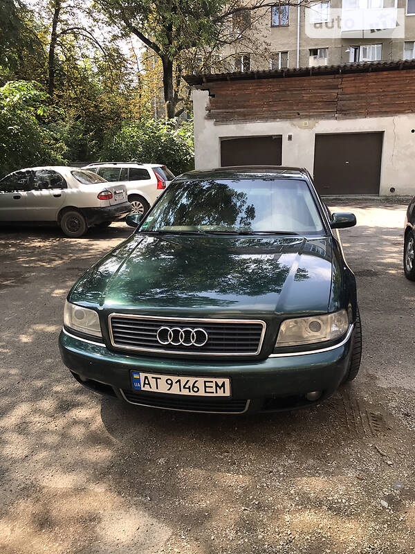 Седан Audi A8 2000 в Ивано-Франковске