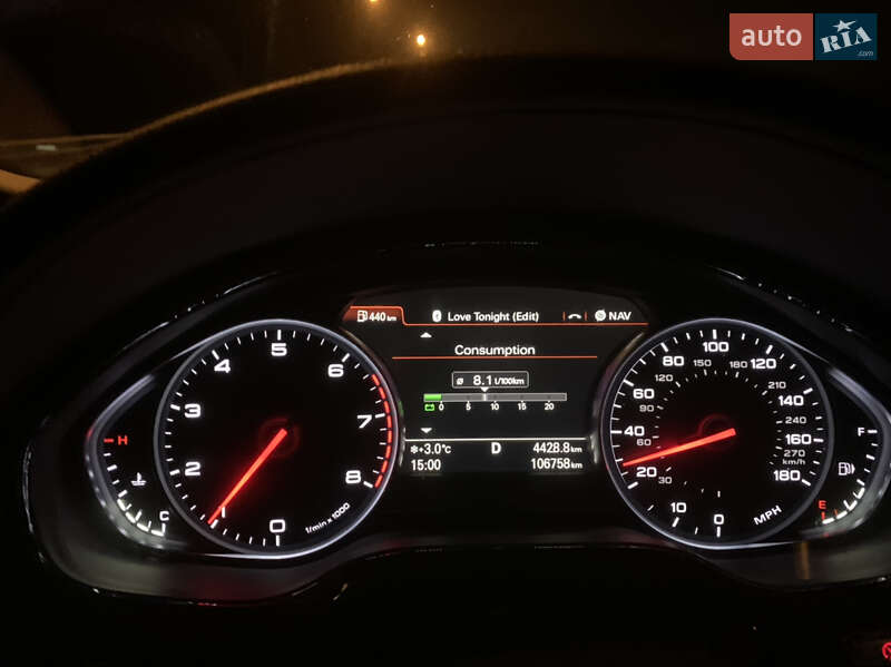 Седан Audi A8 2015 в Києві