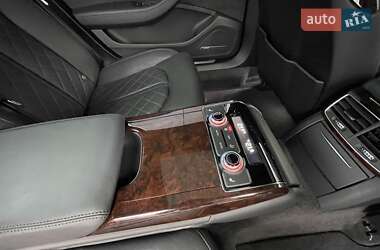 Седан Audi A8 2016 в Киеве
