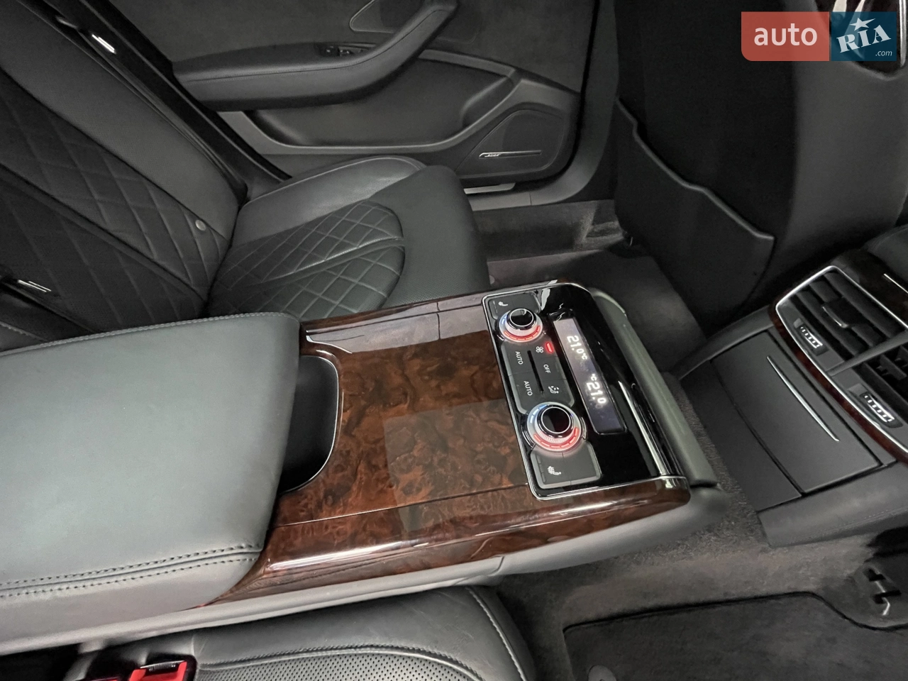 2016 Audi A8 - мініатюра 22