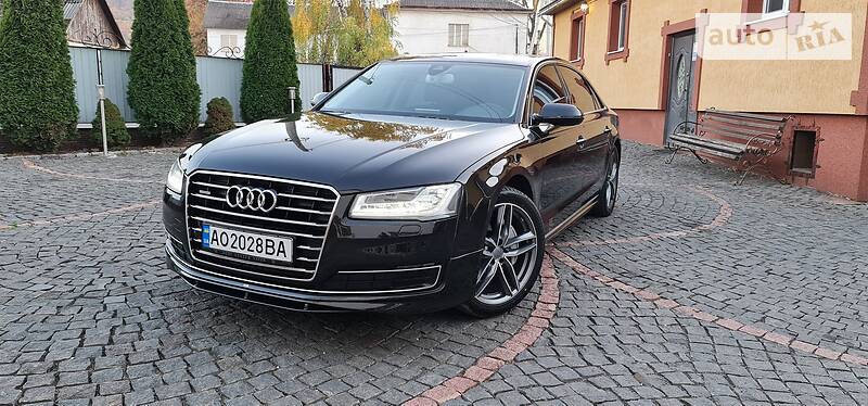 Седан Audi A8 2017 в Тячеве