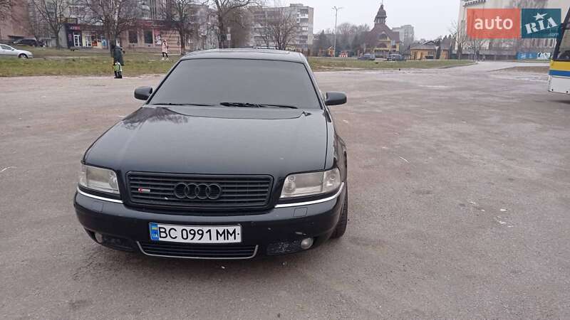 Audi A8 2002
