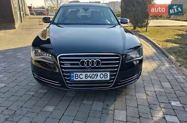 Седан Audi A8 2012 в Львове
