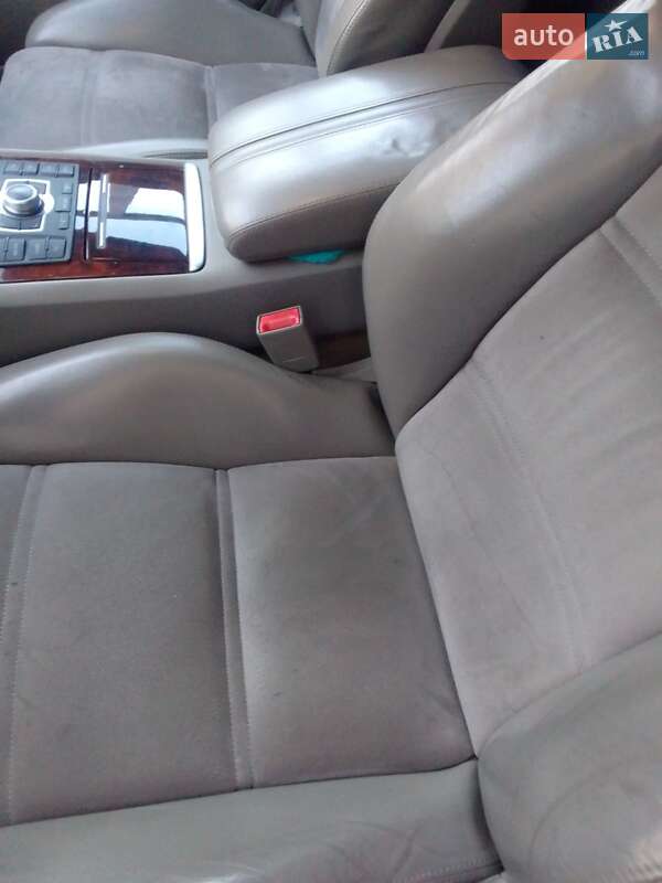 Седан Audi A8 2007 в Макарові