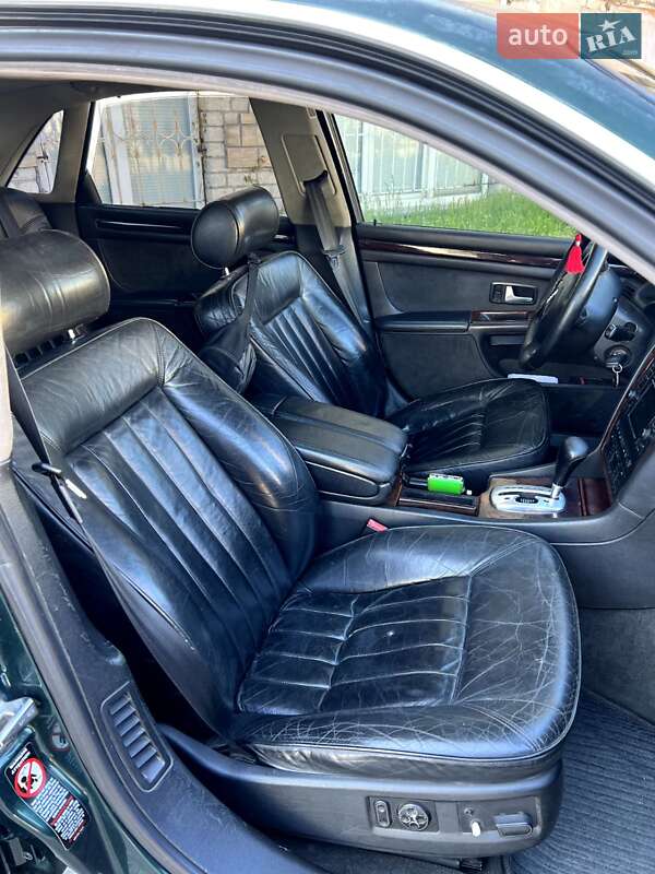 Седан Audi A8 1999 в Черкассах