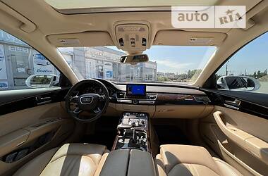 Седан Audi A8 2017 в Запорожье