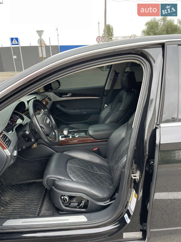 Седан Audi A8 2013 в Киеве фото 8 Седан Audi A8 2013 в Киеве