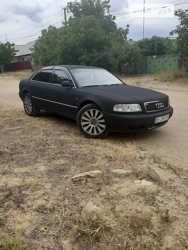 Audi A8 1999