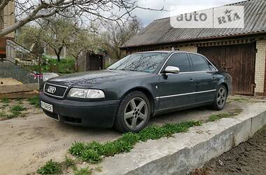 Седан Audi A8 1997 в Києві