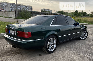 Седан Audi A8 1999 в 