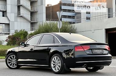 Седан Audi A8 2012 в 