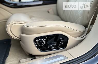 Седан Audi A8 2012 в 