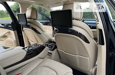 Седан Audi A8 2012 в 